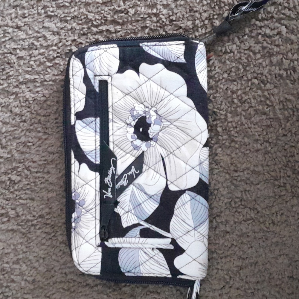 Vera Bradley quilted wrist wallet